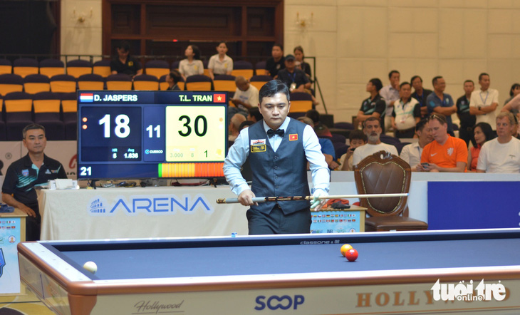 Áp đảo “thần cơ” số 1 thế giới Dick Jaspers, Trần Thanh Lực vào chung kết billiards carom 3 băng - Ảnh 2.